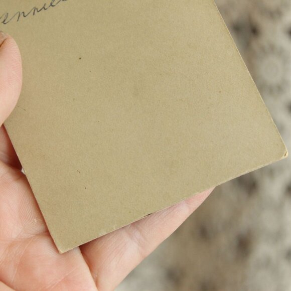 Vintage 1910s Photograph, Edwardian Photo Smiling Woman, Antique Black And White - Picture 10 of 10